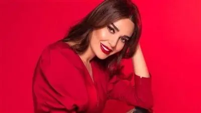 بالأحمر.. سيرين عبد النور تتألق في أحدث جلسة تصوير لها 