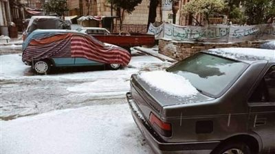الأرصاد تكشف سبب تساقط الثلوج على الإسكندرية (فيديو)