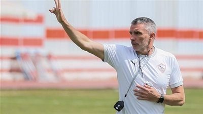 كارتيرون يستقر على تشكيل الزمالك أمام المقاولون العرب بالدوري
