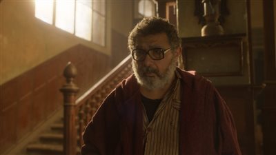 اخناتون وصلاح الدين وعمر مكرم.. قصص تاريخية عن أبطال تظهر بشكل مختلف في برا المنهج