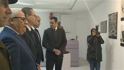 محافظ بورسعيد يتفقد متحف النصر بمناسبة العيد القومي