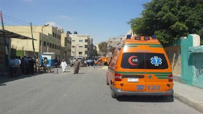 إصابة 7 عمال وعاملات في انقلاب سيارة ببني سويف