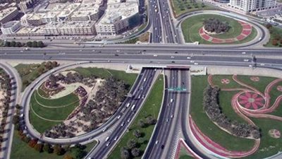 أستاذ هندسة الطرق: المجتمع الدولي أشاد بجودة الطرق المصرية 