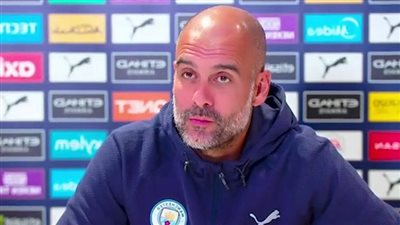 جوارديولا يدعو الجميع لارتداء الكمامة