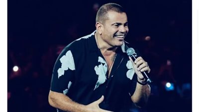 بهذه الطريقة.. عمرو دياب يروج لأغنيته الجديدة
