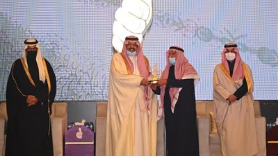 أمير حائل يرعى حفل التميز والإبداع ‏بالمنطقة