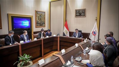 خالد عبد الغفار يستقبل مدير عام شركة 