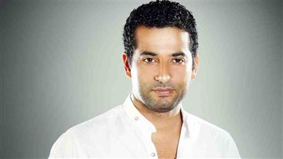 عمرو سعد يقدم فيلم تسجيلي في افتتاحية أسوان الجديدة أمام الرئيس عبد الفتاح السيسي 