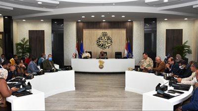 تفاصيل اجتماع محافظ أسوان بالمجلس التنفيذى