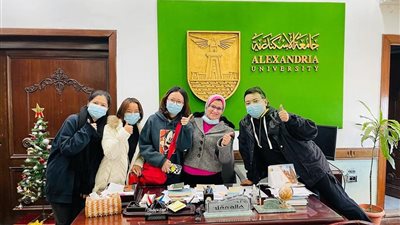 طلبة صينيين يشيدون بسرعة إنهاء إجراءات التسجيل والانتظام بجامعة الإسكندرية 