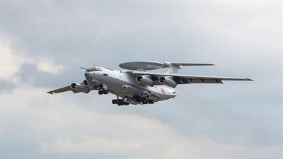 الجيش الروسي يتسلم رادارا طائرا مطوّرا سابعا