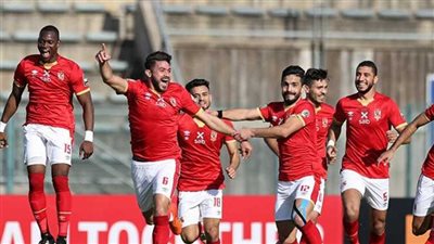 نجم الكرة المصرية السابق: بطولات الأهلي بالحظ