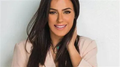 طلاق متحضر.. إنجي المقدم: ماما وبابا انفصلوا وأنا عندي 14 سنة