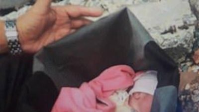 العثور على رضيع أمام مسجد في الإسكندرية 