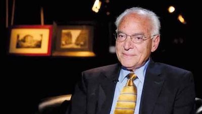 تعرف على أمنية العالم فاروق الباز في ذكرى ميلاده