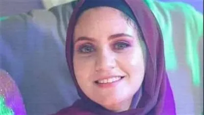 والد الفتاة المنتحرة 