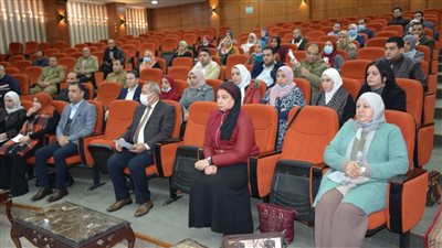 لجنة دائمة بضبطية قضائية.. تعرف على أبرز قرارات اجتماع محافظ الدقهلية اليوم