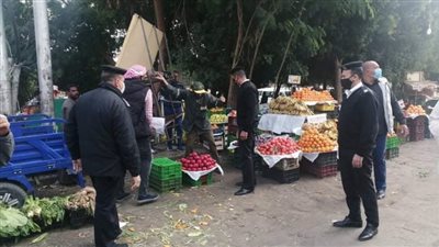 تحرير 122 محضرا في حملة لإزالة الإشغالات بالأقصر