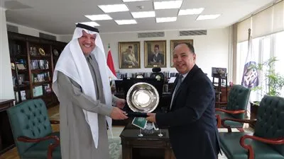 السفير أسامة نقلي يلتقي بوزير المالية محمد معيط