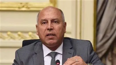 وزير النقل: انطلاق القطار الكهربائي الخفيف قبل 30 يونيو (فيديو)