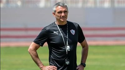 عاجل.. كارتيرون يفاجئ الزمالك بقرار مثير