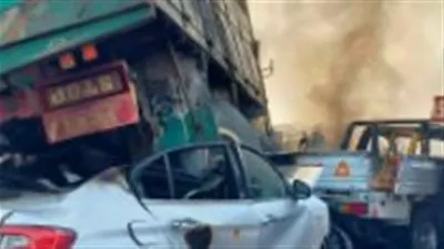 حصر مبدئي.. مصرع شخصين وإصابة 3 آخرين فى حادث الطريق الأوسطي