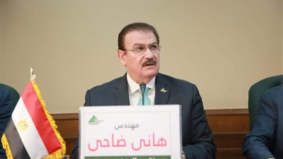 نقيب المهندسين عن تعديلات قانون النقابة: التواصل مستمر مع البرلمان 