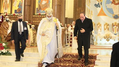السيسى: الجمهورية الجديدة تتسع للجميع وأحترم قداسة البابا 