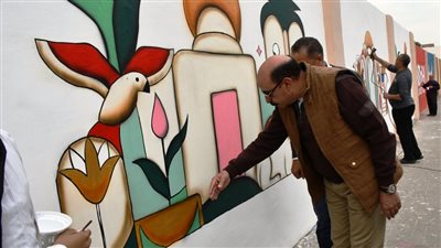 محافظ أسوان يتفقد الأعمال الجارية لمشروع الهوية البصرية