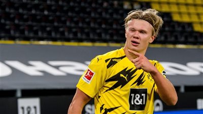 مفاجأة.. هالاند بديل ليفاندوفسكي في بايرن ميونخ 