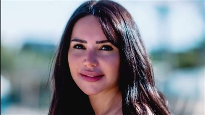 عاجل..إصابة إنجي علاء زوجة النجم يوسف الشريف بكورونا