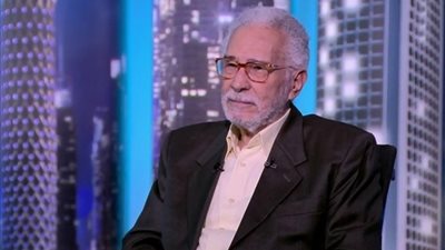 نجل عبد الرحمن أبو زهرة عن حالته الصحية: 