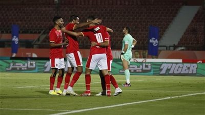 الأهلي يقترب من حسم صفقة نجم الفراعنة في يناير