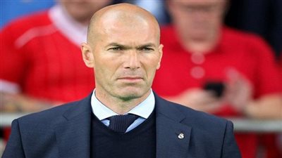 زيدان يحدد شرطه لتدريب باريس سان جيرمان