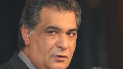 رمضان 2024.. رياض الخولي تاجر خشب في 'حق عرب'