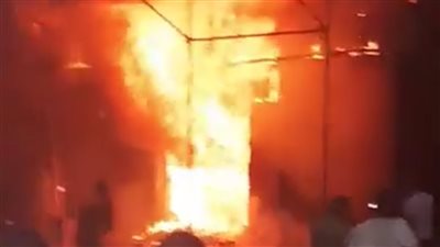 اندلاع حريق داخل مخبز سياحي بسوق الجملة.. والدفاع المدني ينتقل