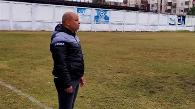 أيمن الجمل يرحل عن تدريب المريخ عقب لقاء الإتصالات 