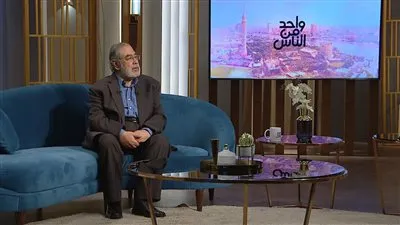 السبت.. صبرى عبد المنعم ضيف “واحد من الناس” على شاشة “الحياة” 