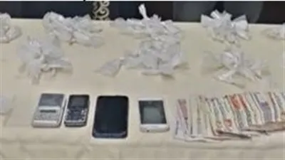 ضبط 3 أشخاص بالقاهرة بحوزتهم كمية من المواد المخدرة 