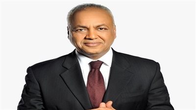 مصطفى بكرى يشارك فى معرض الكتاب الـ53 بـ 