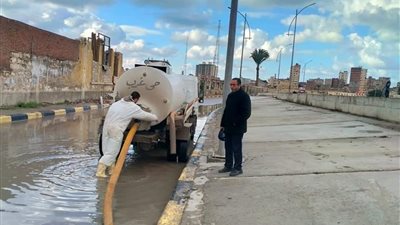 رفع درجة الاستعداد القصوى بالإسكندرية لمواجهة نوة الأمطار (صور)