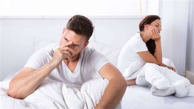 طبيب ذكورة: ضعف الانتصاب ليس مبررًا للانفصال أو الطلاق (فيديو)