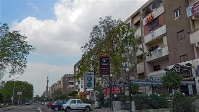 سكان الحي السادس: 