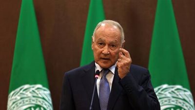 أبو الغيط يبحث مع لعمامرة الاستعدادات للقمة العربية المقبلة