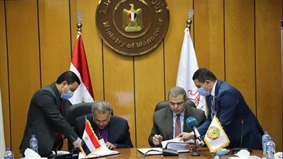 بروتوكول تعاون بين القوى العاملة والهيئة القبطية الإنجيلية لنشر ثقافة العمل الحر
