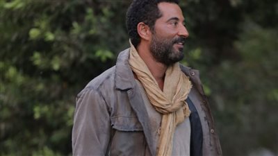 بهذه الطريقة.. عمرو سعد يشوق جمهوره لمسلسله الجديد