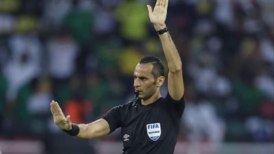 الجزائرى مصطفى غربال حكم مباراة الإياب بين السنغال ومصر