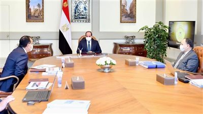 تعيين 30 ألف معلم.. قرارت جديدة من الرئيس السيسي بشأن منظومة التعليم