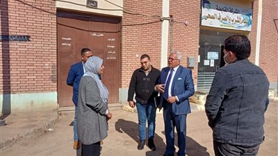 رئيس شركة المياه بالمنوفية يتابع سير العمل بسرس الليان