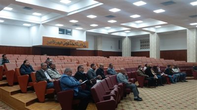 وفد من معهد الدراسات العليا بالأكاديمية البحرية يزور موانئ البحر الأحمر 